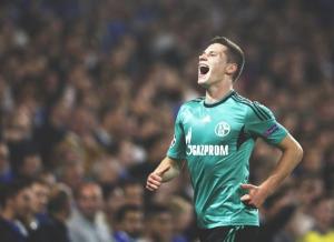 el lujo de la fecha en la Champions League por julian draxler del schalke 04 ante el chelsea en londres