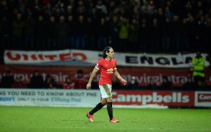 Falcao no se lo creía; vea cómo reaccionó al ser sustituido en FA Cup